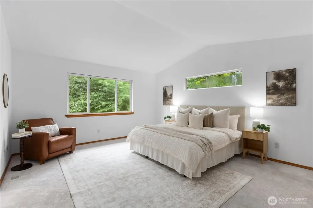 19414 77th Place NE Kenmore WA 98028