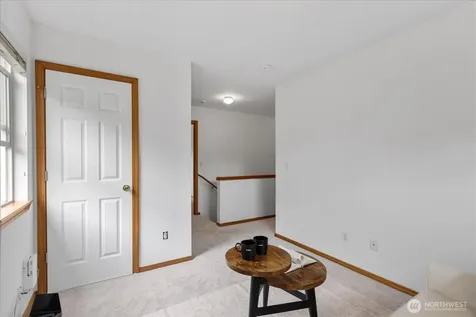 19414 77th Place NE Kenmore WA 98028