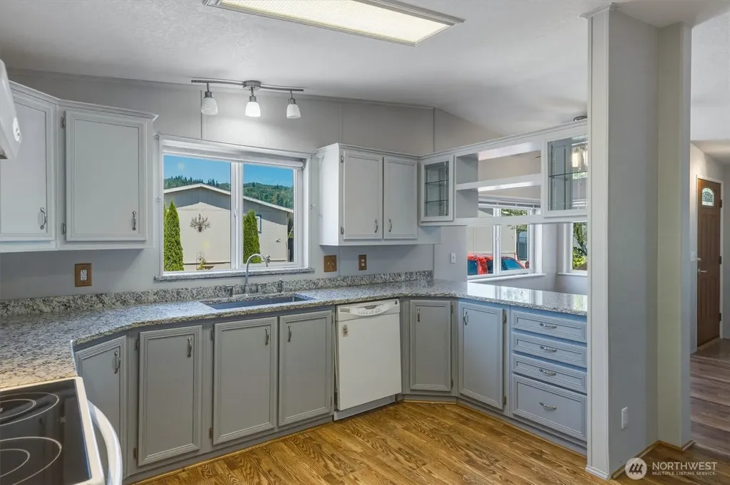 50 Heritage Boulevard Longview WA 98632