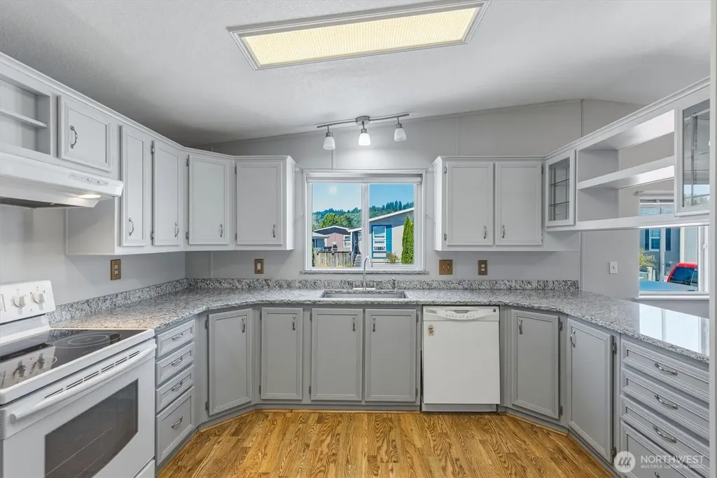 50 Heritage Boulevard Longview WA 98632