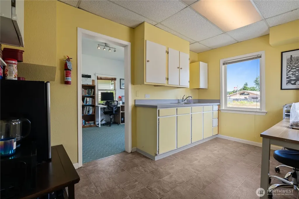 349 H Street Blaine WA 98230