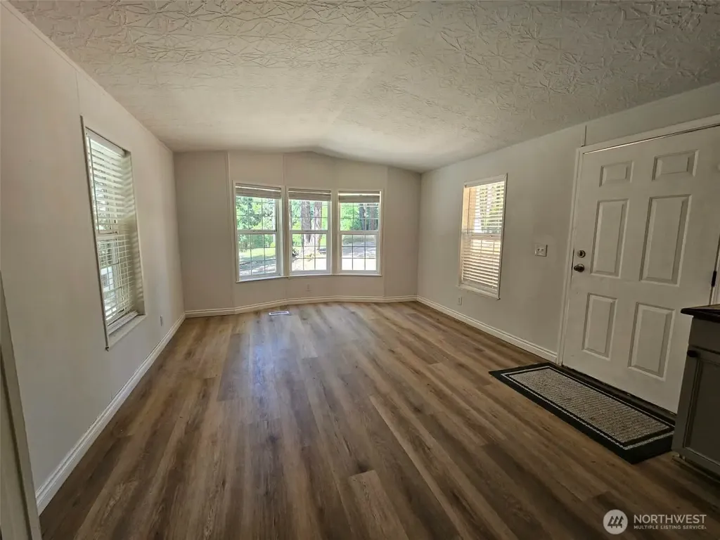 100 E Kilmarnock Road Shelton WA 98584