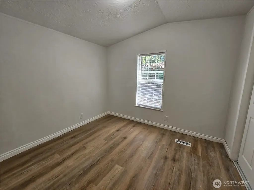 100 E Kilmarnock Road Shelton WA 98584