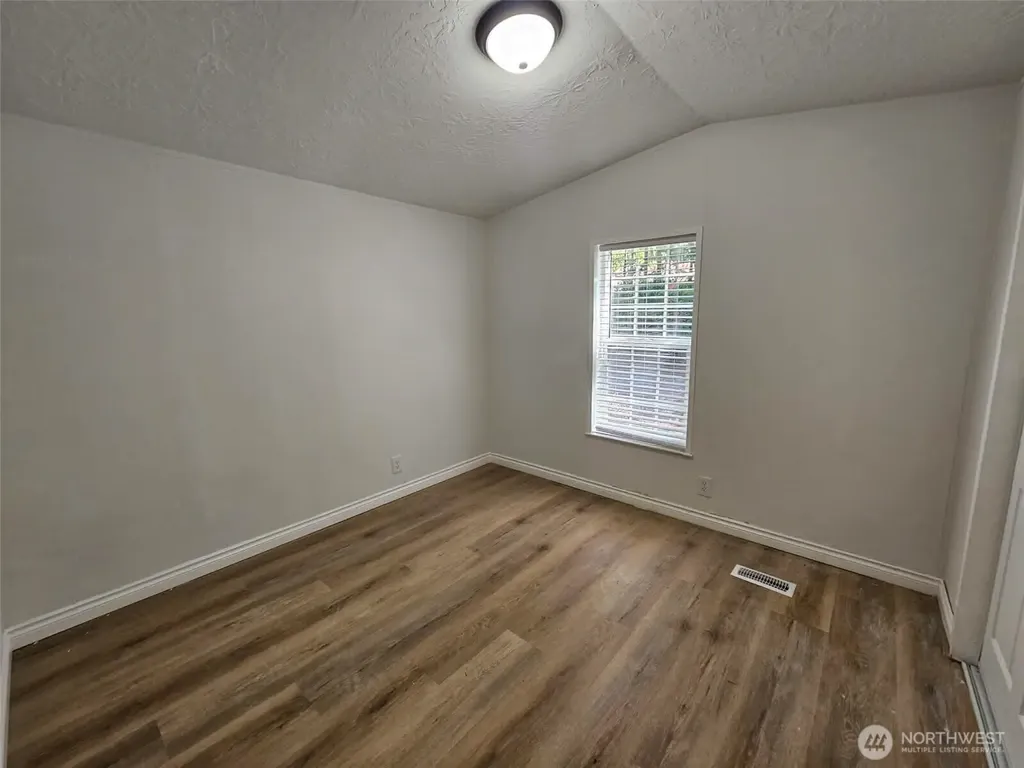 100 E Kilmarnock Road Shelton WA 98584