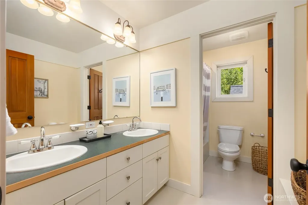 1427 Fort Ward Hill Road NE Bainbridge Island WA 98110
