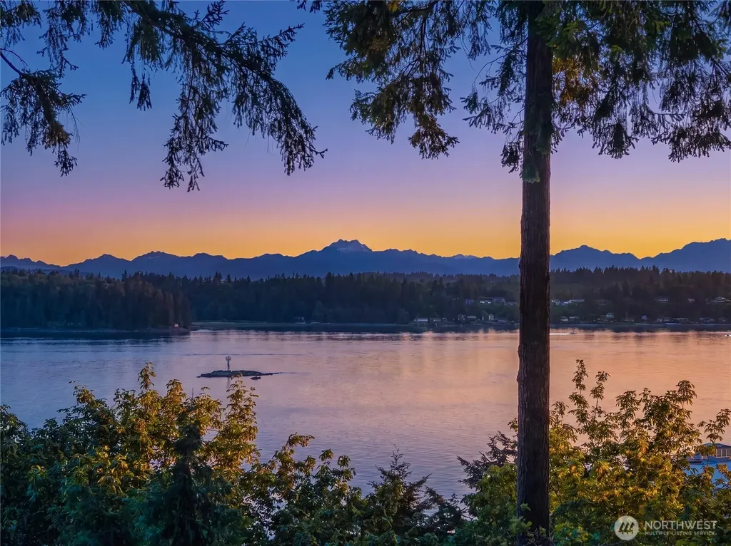 1427 Fort Ward Hill Road NE Bainbridge Island WA 98110