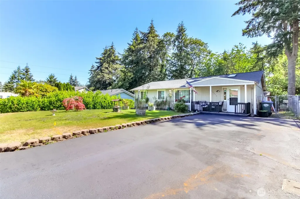 15213 12th Avenue E Tacoma WA 98445