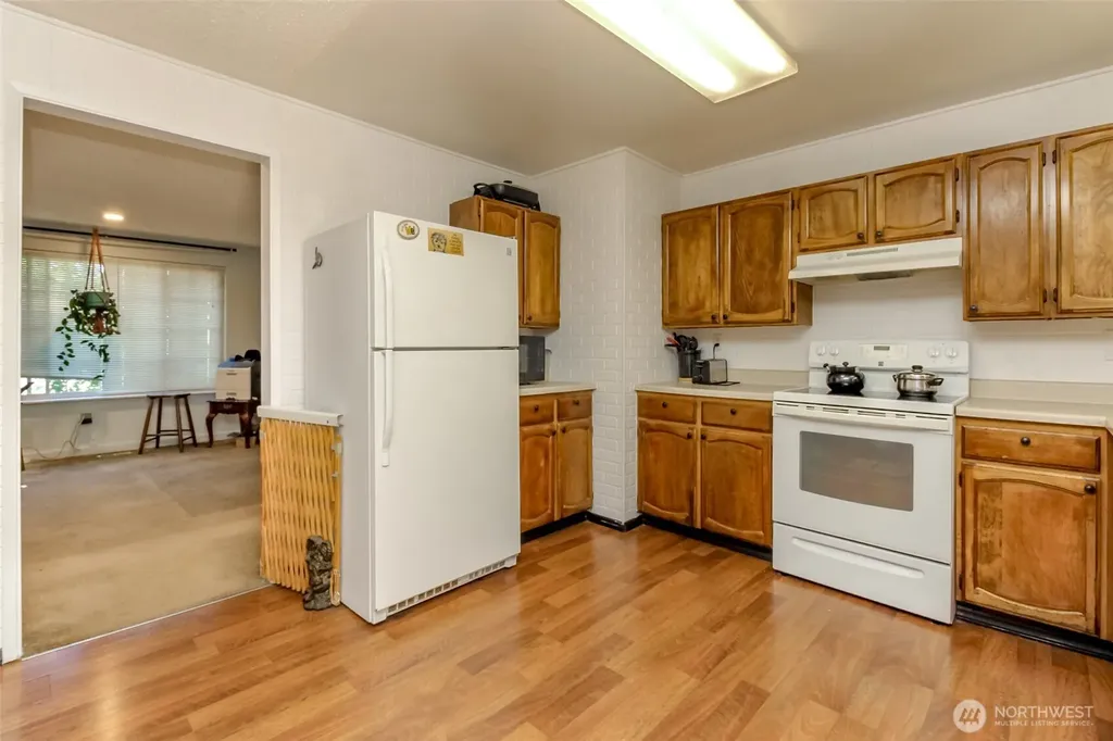 15213 12th Avenue E Tacoma WA 98445
