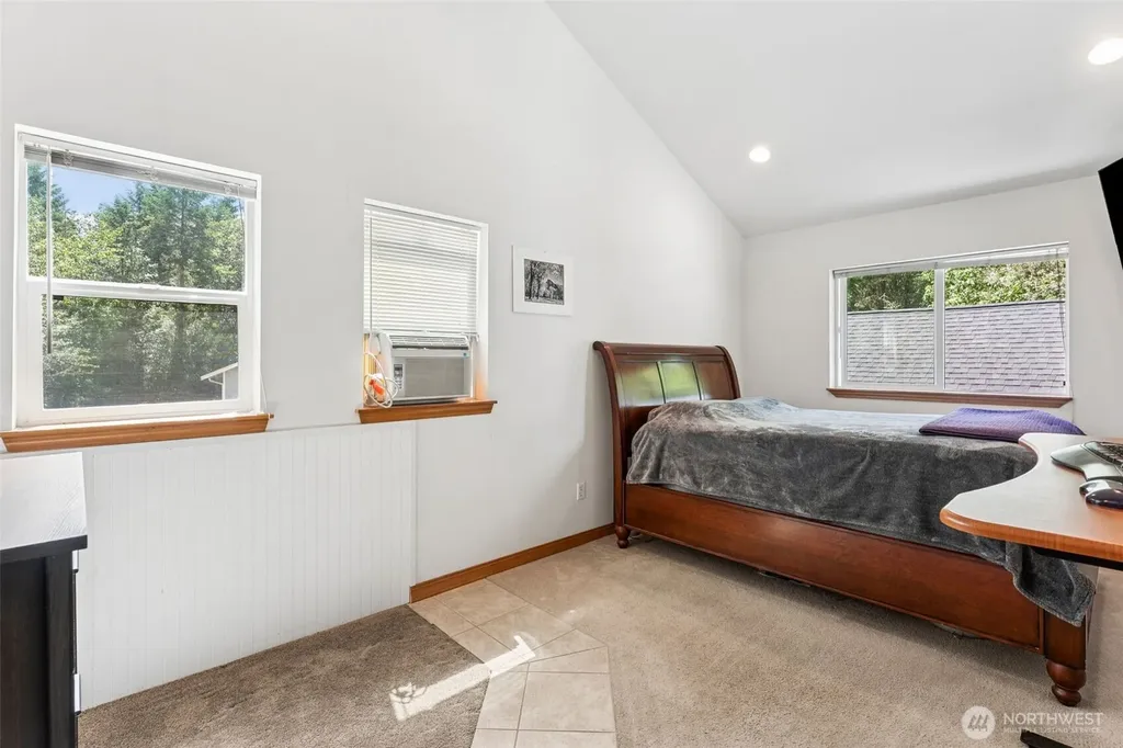 43802 24th Avenue E Eatonville WA 98382