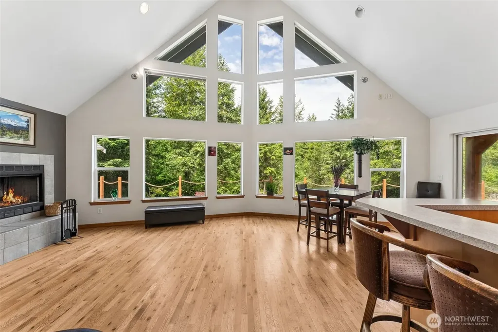 43802 24th Avenue E Eatonville WA 98382