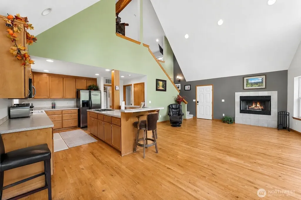 43802 24th Avenue E Eatonville WA 98382