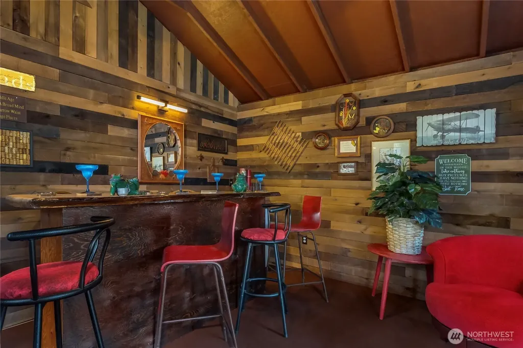 105 Holiday Lane Packwood WA 98361