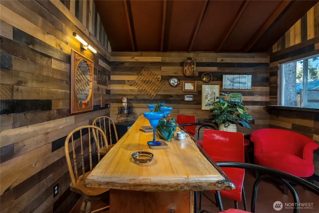105 Holiday Lane Packwood WA 98361