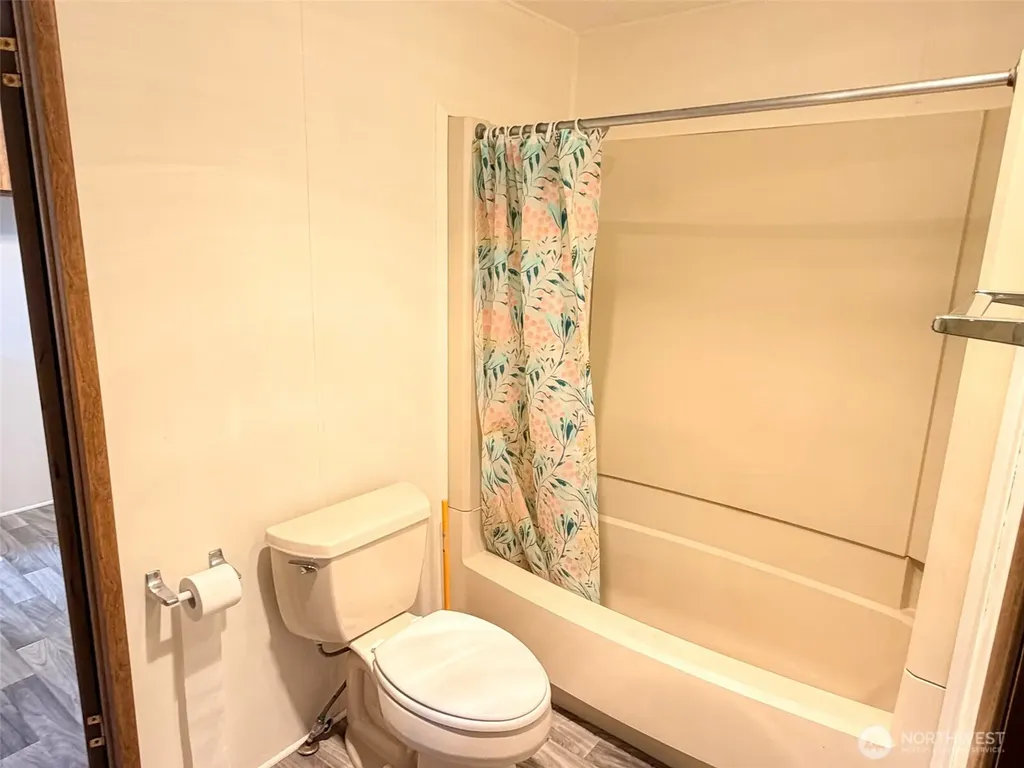 611 Cedar Drive Port Hadlock WA 98339