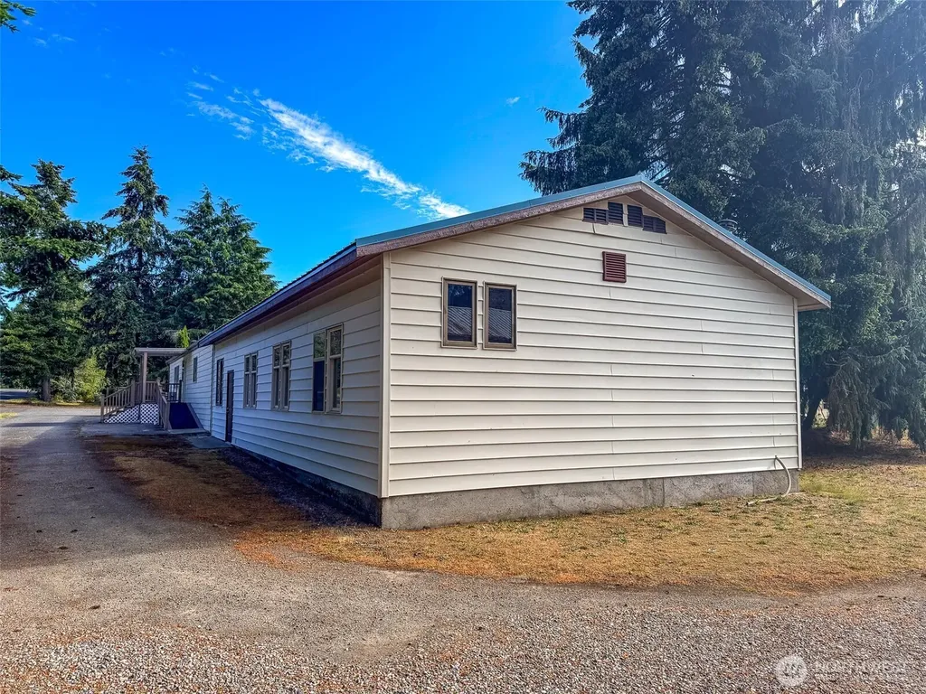 611 Cedar Drive Port Hadlock WA 98339