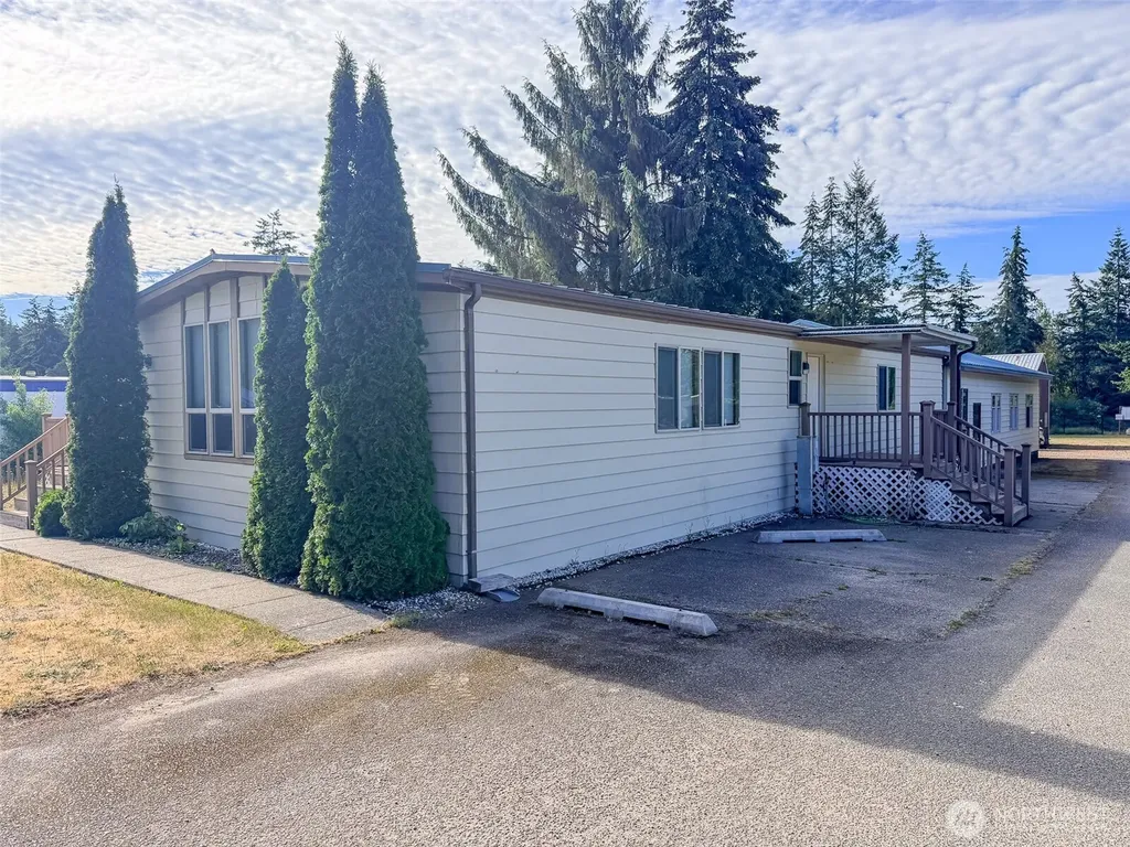 611 Cedar Drive Port Hadlock WA 98339