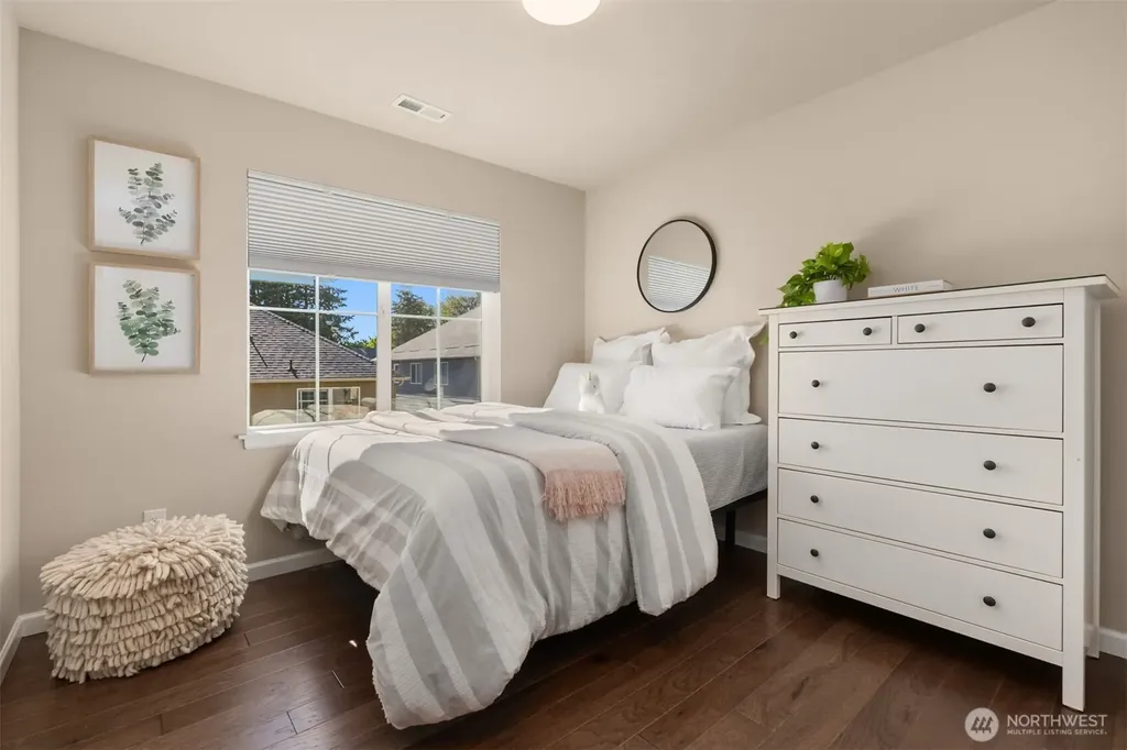 396 Ashbury Court NW Bainbridge Island WA 98110