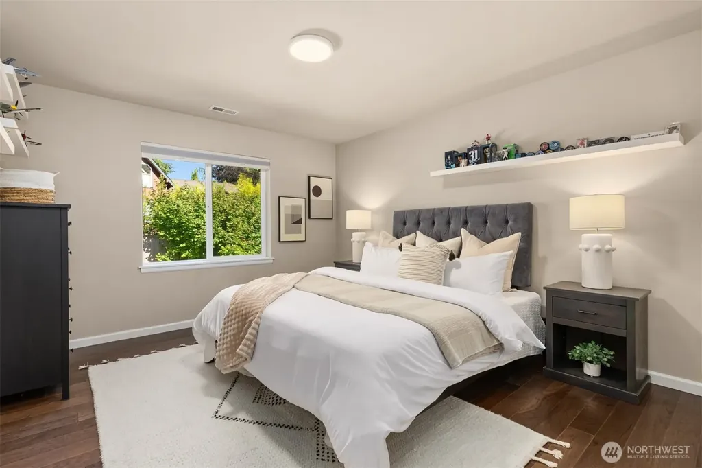 396 Ashbury Court NW Bainbridge Island WA 98110