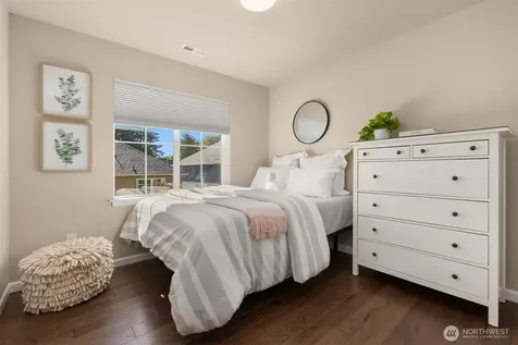 396 Ashbury Court NW Bainbridge Island WA 98110
