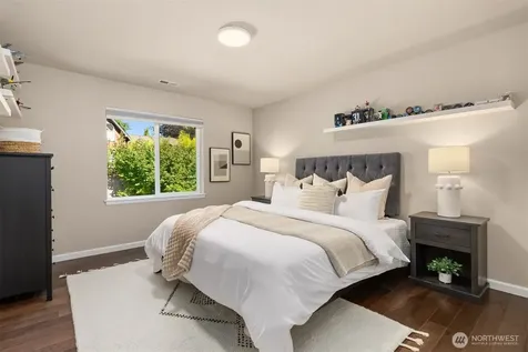 396 Ashbury Court NW Bainbridge Island WA 98110