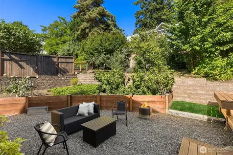 396 Ashbury Court NW Bainbridge Island WA 98110