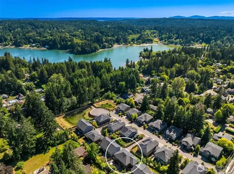 396 Ashbury Court NW Bainbridge Island WA 98110