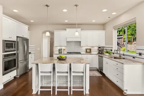 396 Ashbury Court NW Bainbridge Island WA 98110
