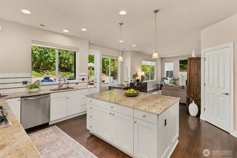 396 Ashbury Court NW Bainbridge Island WA 98110