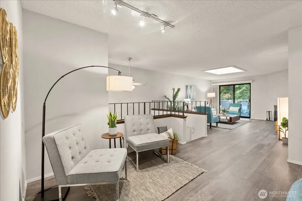 9916 NE 116th Street Kirkland WA 98034