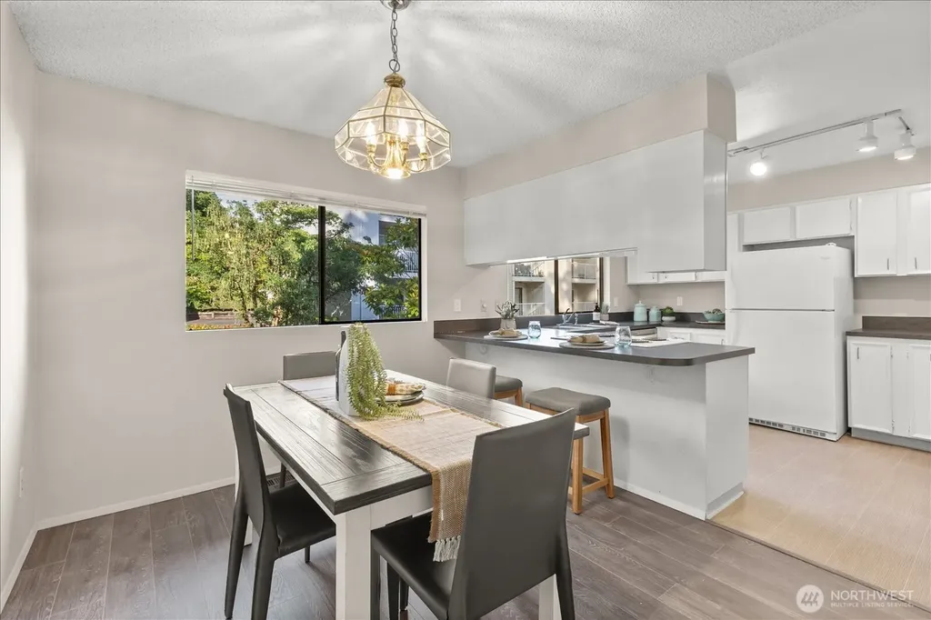 9916 NE 116th Street Kirkland WA 98034