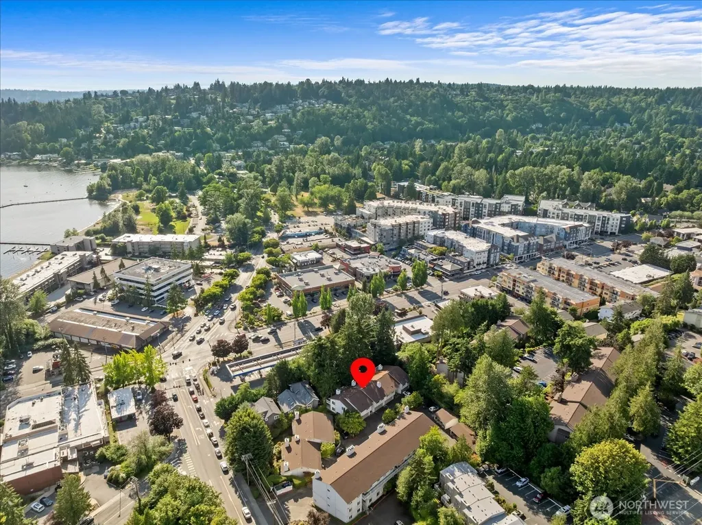 9916 NE 116th Street Kirkland WA 98034