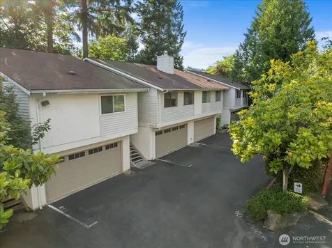 9916 NE 116th Street Kirkland WA 98034