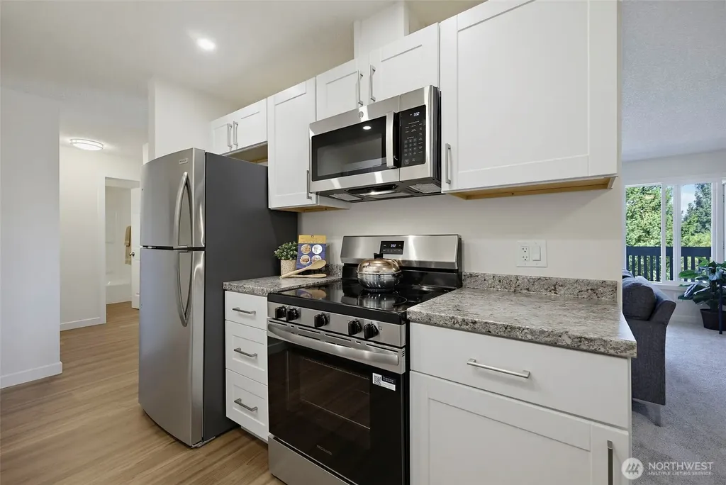 7064 35th Avenue NE Seattle WA 98115