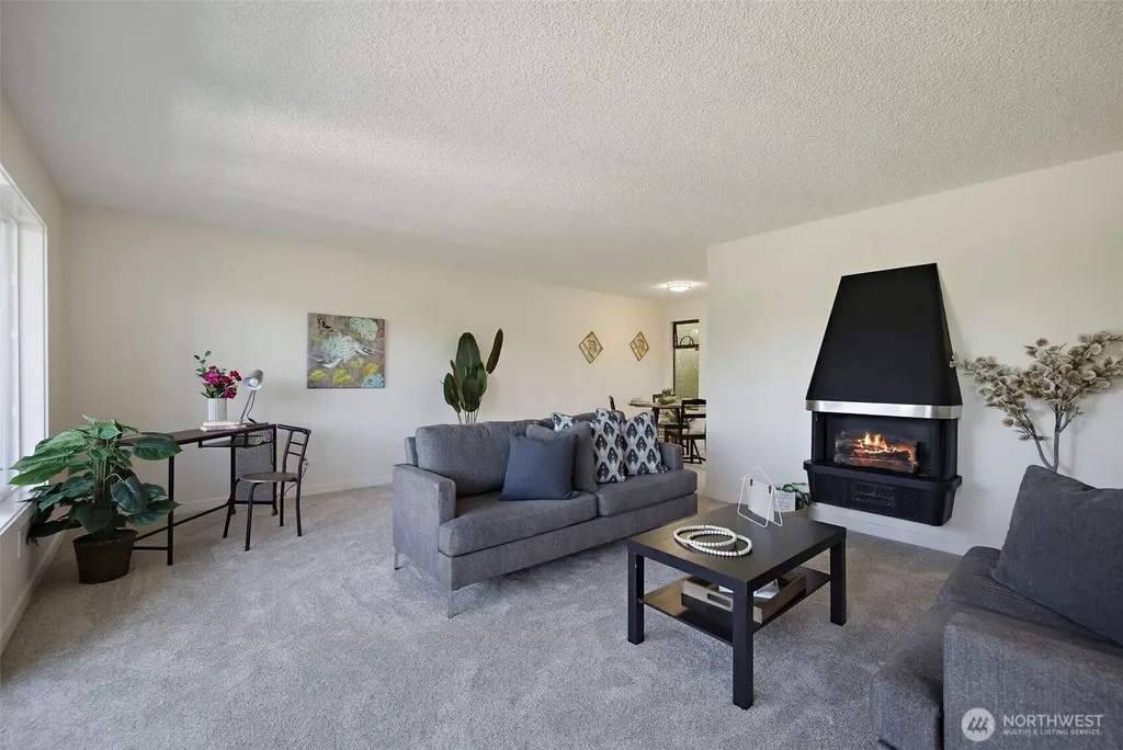 7064 35th Avenue NE Seattle WA 98115