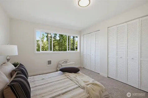7064 35th Avenue NE Seattle WA 98115