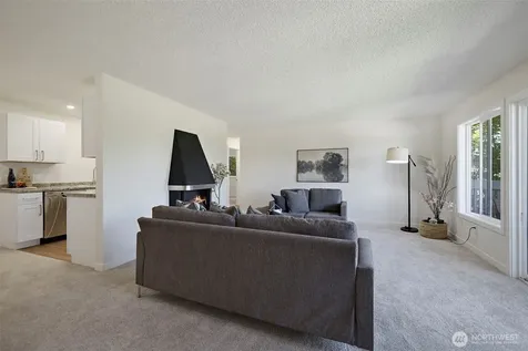7064 35th Avenue NE Seattle WA 98115