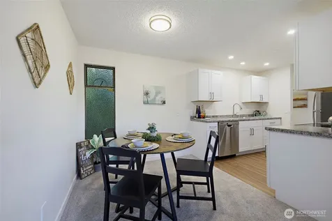 7064 35th Avenue NE Seattle WA 98115