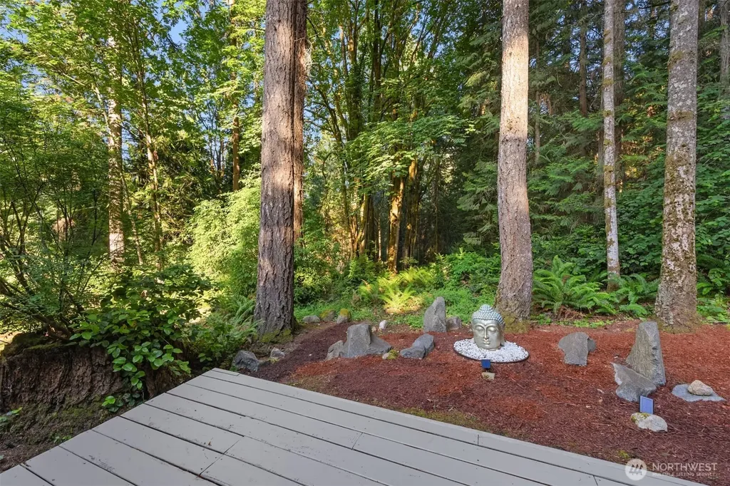 8480 Hansen Road NE Bainbridge Island WA 98110