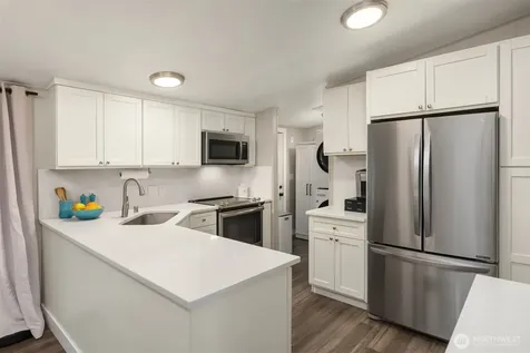 8480 Hansen Road NE Bainbridge Island WA 98110