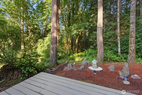 8480 Hansen Road NE Bainbridge Island WA 98110