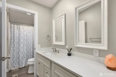 8480 Hansen Road NE Bainbridge Island WA 98110