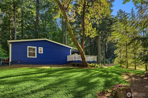 8480 Hansen Road NE Bainbridge Island WA 98110