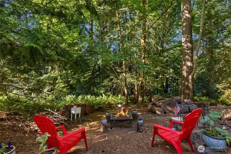 8480 Hansen Road NE Bainbridge Island WA 98110