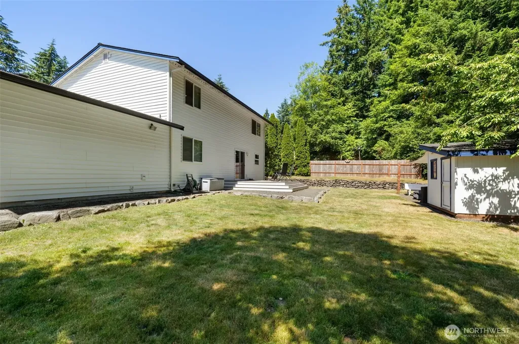 21 NE Admiral Drive Belfair WA 98528