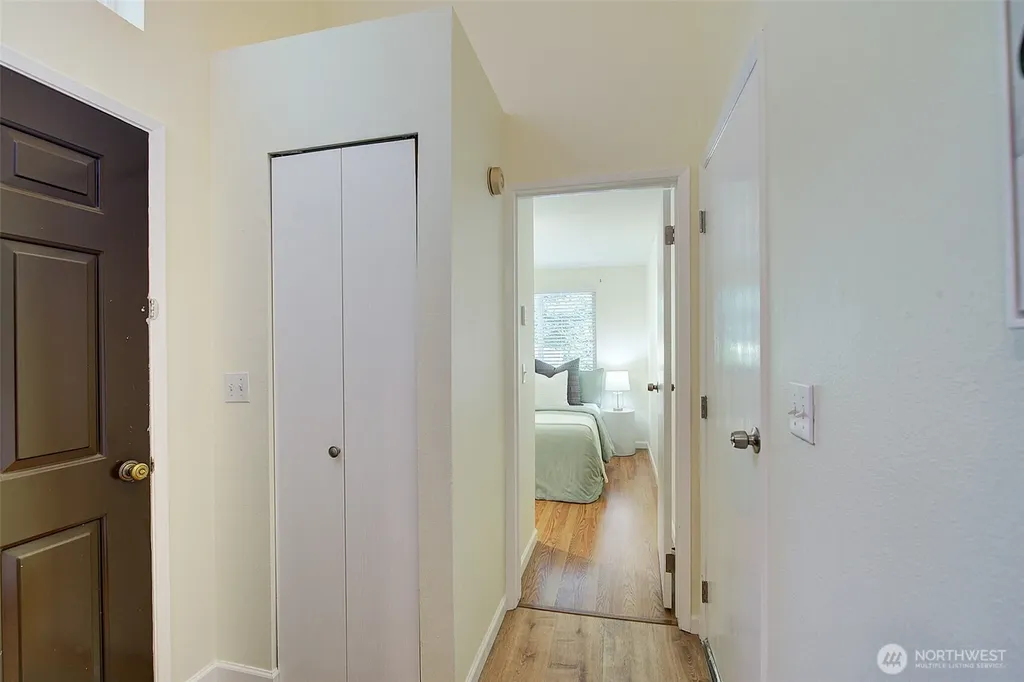 662 156th Avenue NE Bellevue WA 98007