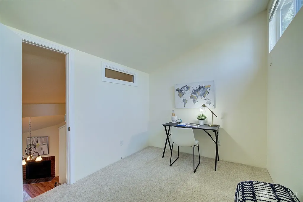 662 156th Avenue NE Bellevue WA 98007