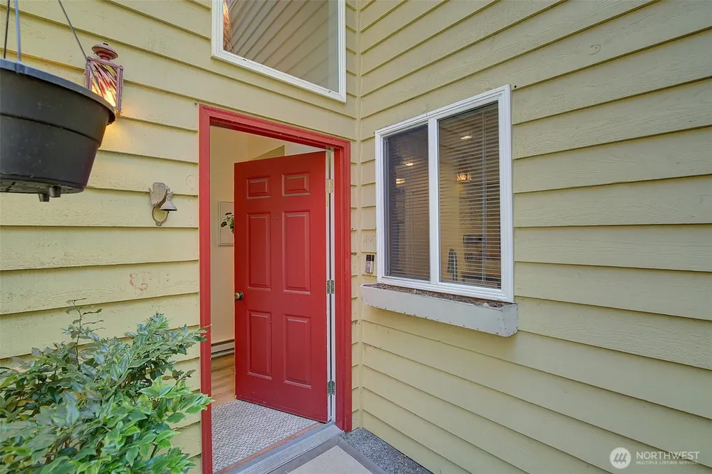 662 156th Avenue NE Bellevue WA 98007