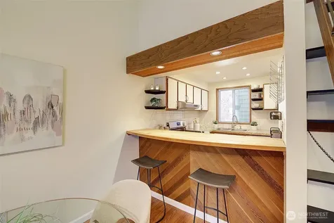 662 156th Avenue NE Bellevue WA 98007