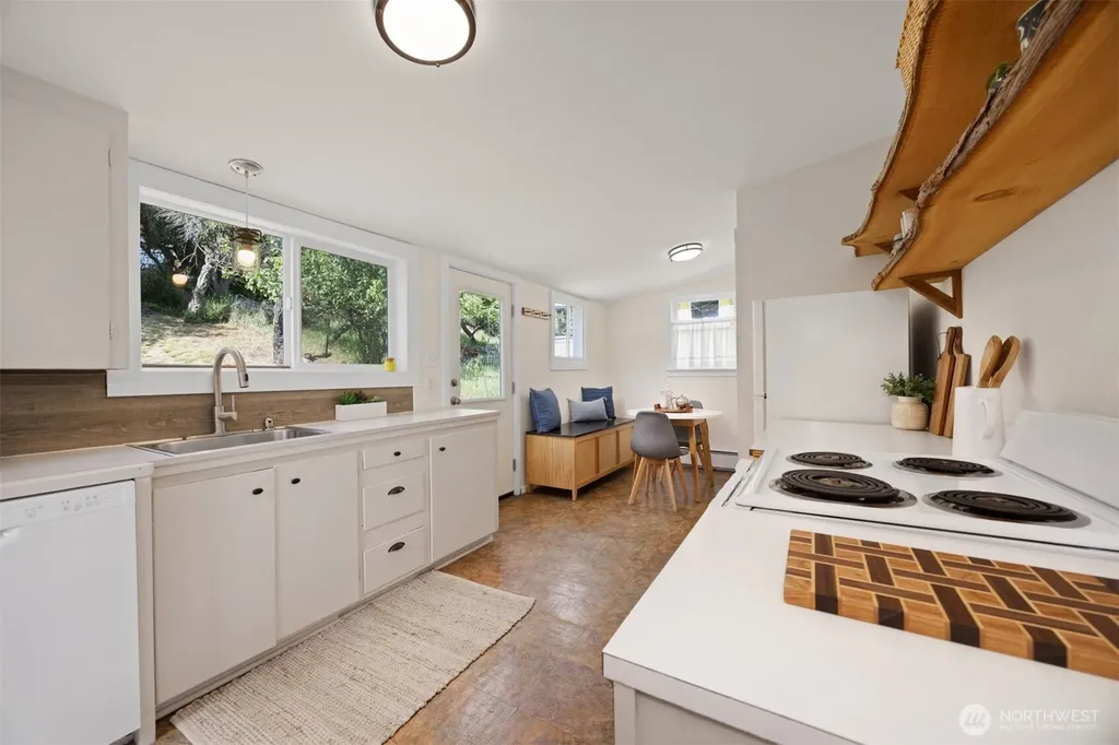 1715 Mill Avenue Bellingham WA 98225