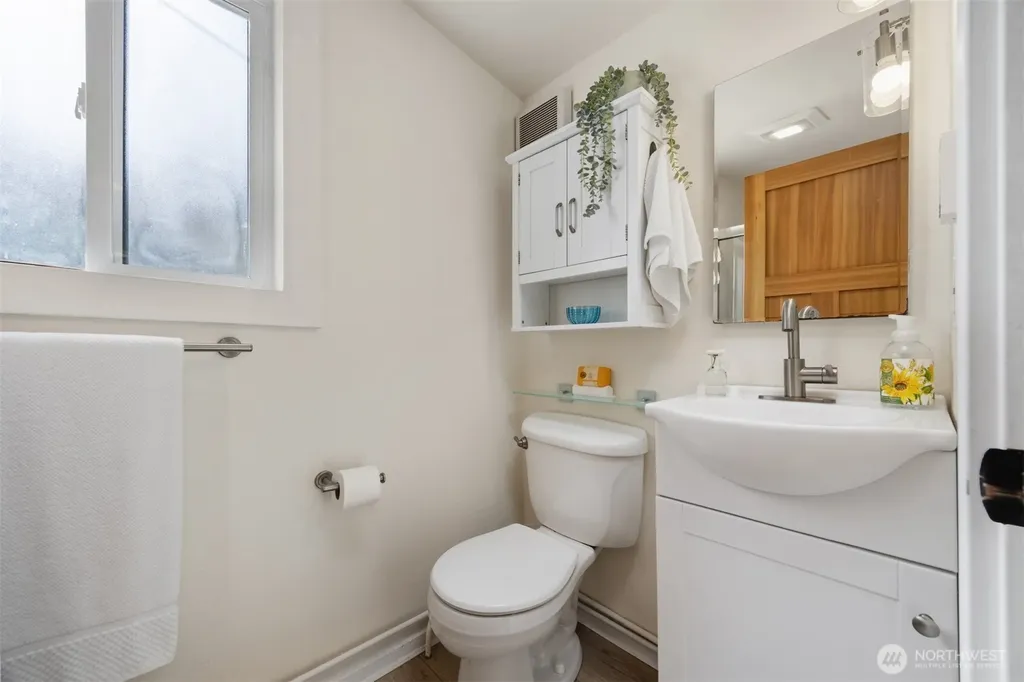 1715 Mill Avenue Bellingham WA 98225